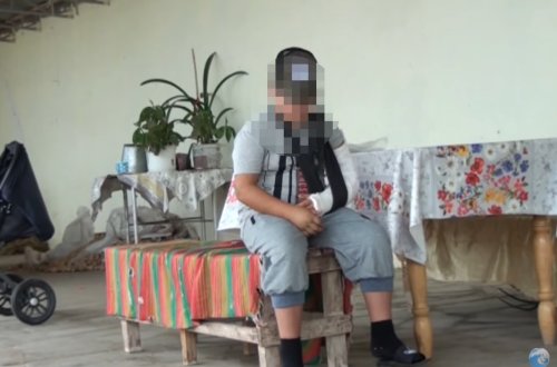 Ata oğlunu zəncirlə ağaca bağlayaraq döyüb? - 12 yaşlı uşaq danışdı - VİDEO