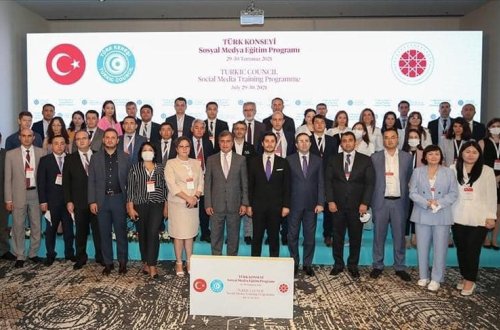 “Sosial media üzrə təlim proqramı” öz işinə başlayıb - FOTO