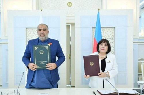 Azərbaycan və Pakistan parlamentləri arasında Anlaşma Memorandumu imzalanıb - FOTO