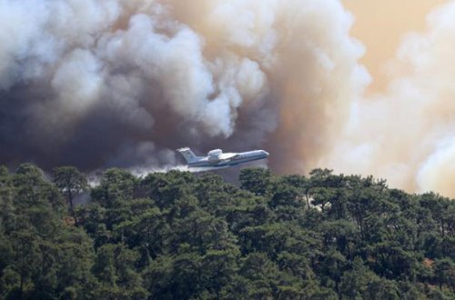 Marmarisdə meşə yanğını yenidən gücləndi