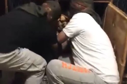 İranda keçirilən etiraz aksiyasında azyaşlı uşaq xəsarət alıb - VİDEO