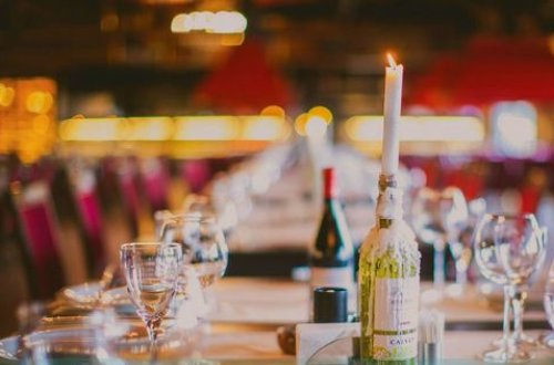 Məşhur restoranda müştərilərə müddəti bitmiş məhsullar servis edilib - FOTO