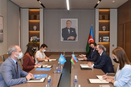 Ceyhun Bayramov BMT-nin Azərbaycandakı yeni rezident əlaqələndiricisini qəbul edib - FOTO