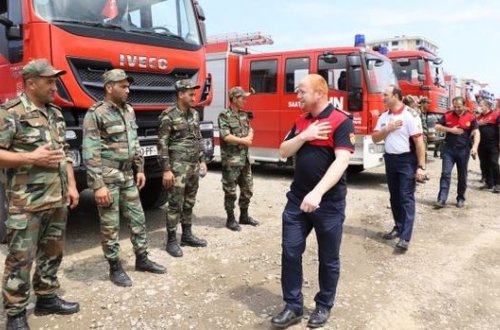 Azərbaycan yanğınsöndürənlərinin növbəti qrupu Türkiyədə böyük sevinclə qarşılanıb – FOTO
