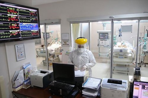 Türkiyədə koronavirusdan ölənlərin sayı artdı
