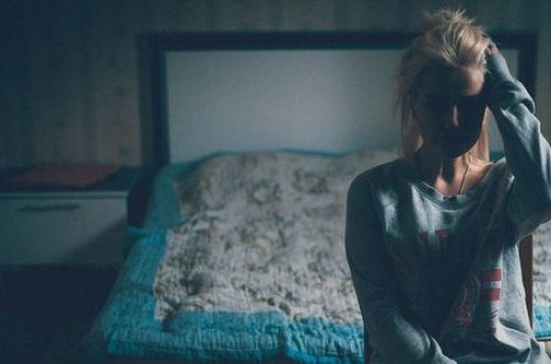 Qax rayonunda sərxoş kişi ruhi xəstə qadını döyərək zorlayıb