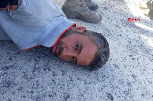 Türkiyədə 1 ailəni qətlə yetirən şəxs tutuldu - Foto