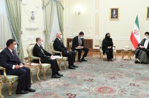 Sahibə Qafarova İranın yeni Prezidenti ilə görüşdü