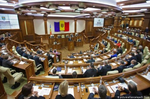 Moldova parlamenti yeni hökumət kabinetinin tərkibini təsdiqləyib
