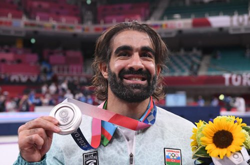 “Qara brilliant”ın gümüşü... - Fotolar