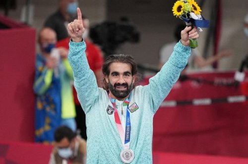 Rafael Ağayev alqışlarla qarşılanıb - VİDEO