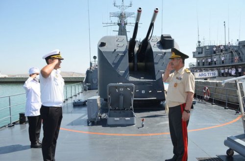 Zakir Həsənov dənizçilərimizin hazırlığını yoxladı - FOTO/VİDEO