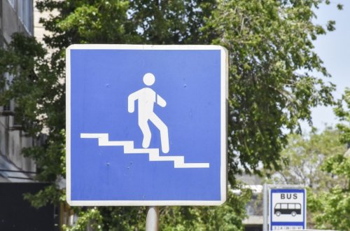 Gəncədə 44 yaşlı kişini maşın vurub