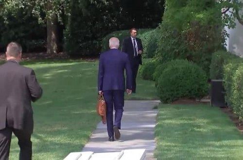 Bayden Ağ Evin girişində azıb - ANBAAN VİDEO