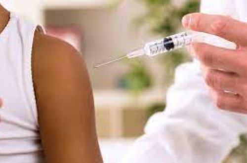 Həkim: “Əhalinin 50 faizi peyvənd olunsa, sərt karantin rejiminin tətbiqinə ehtiyac qalmaz” - FOTO