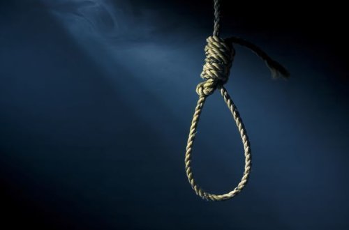 В Гяндже молодой человек свел счеты с жизнью