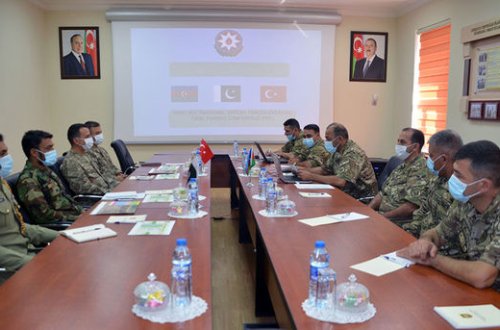Azərbaycan, Pakistan və Türkiyə XTQ nümayəndələri Bakıda təlimləri müzakirə etdi