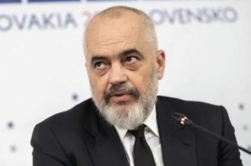 Albaniya Əfqanıstandan olan qaçqınları qəbul edəcək