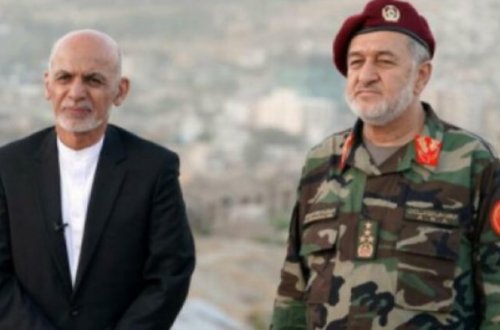 Əfqanıstan prezidenti ölkəni BELƏ TƏRK ETDİ - VİDEO