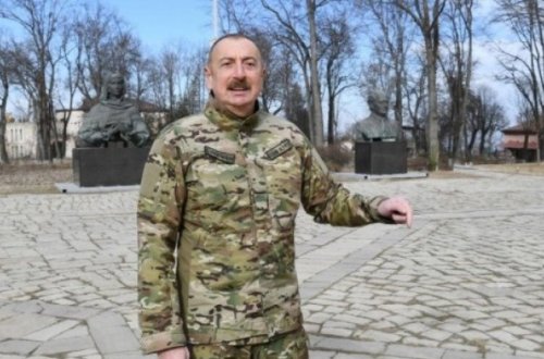 Dövlət başçısı: 