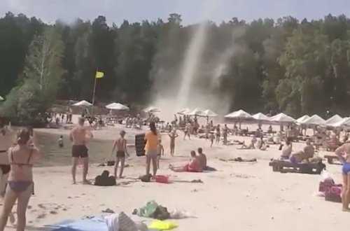 Çimərlikdə dincələnlər qeyri-adi təbiət hadisəsinin şahidi oldular - VİDEO