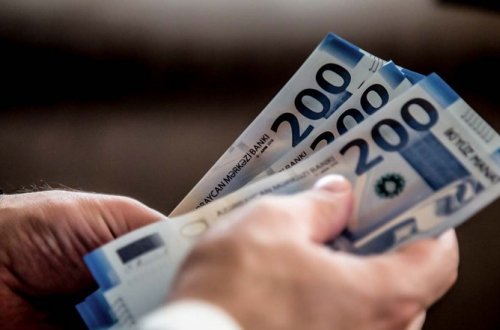 Azərbaycanın dövlət büdcəsinin profisiti 367 milyon manatı ötüb