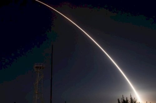 İsrail Suriyaya raket zərbələri endirdi