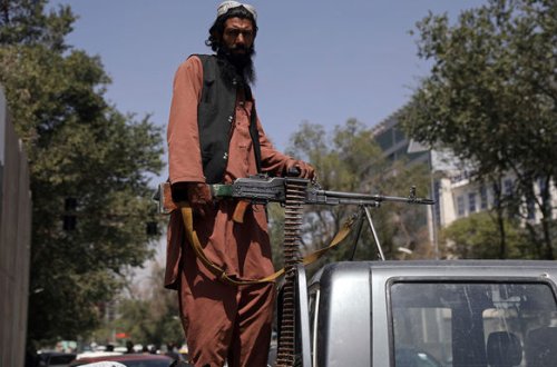 Талибы открыли огонь по митингующим - ВИДЕО