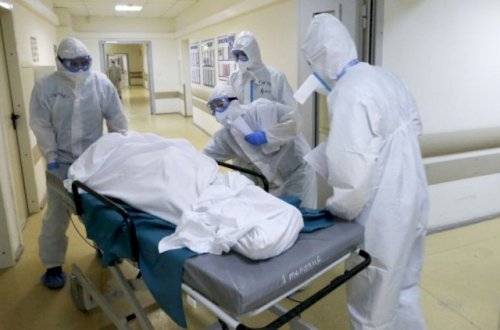 Bakıda 2 doza vaksin vurduran vəzifəli şəxs koronavirusdan vəfat etdi - Foto