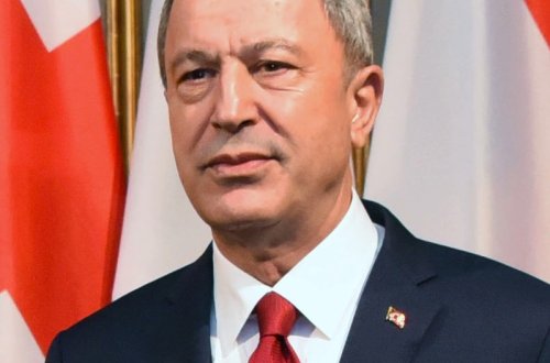 Hulusi Akar: “Son iki gündə Kabil aeroportundan 62 uçuş gerçəkləşdirilib”