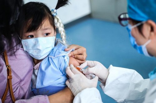 Çində 3 yaşdan yuxarı uşaqların peyvəndlənməsinə başlanacaq