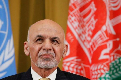 Əşrəf Qani:“Ölkəni bir köynəkdə, çalmada və ayaqqabıda tərk etdim”