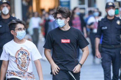 Maska taxmaq yenidən məcburi olacaq? (VİDEO)