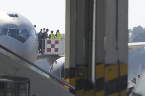 СМИ: Вашингтон разрешил авиаперевозчикам США эвакуировать людей из Кабула