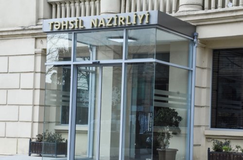 41 minə yaxın təhsil işçisi COVID-19 əleyhinə vaksinə qarşı əks göstərişlə bağlı arayış təqdim edib