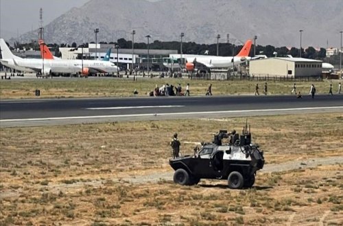 ABŞ Kabil aeroportundan 7 minə yaxın insanı təxliyə edib