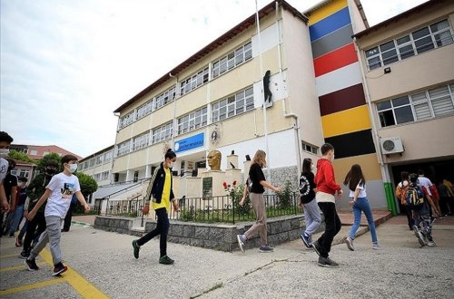 Türkiyədə tədris sentyabrın 6-dan əyani formada olacaq