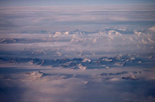 Впервые за всю историю в горах Гренландии пошел дождь