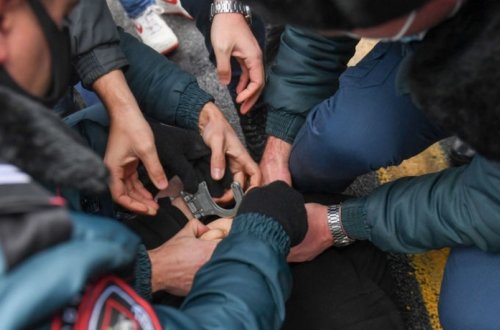 İrəvanda polislə aksiyaçılar arasında qarşıdurma yaranıb