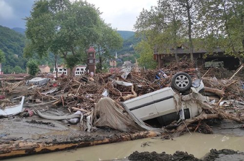 Türkiyədə sel qurbanlarının sayı artdı