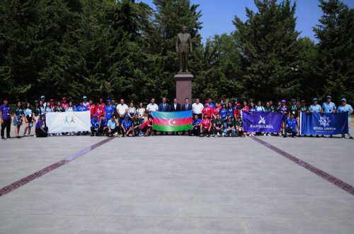 “Xarıbülbül” Şəhid və Qazi övladlarının yay düşərgəsinin açılışı baş tutub