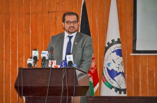 Əfqanıstanın keçmiş naziri Almaniyada velokuryer işləyir - FOTO