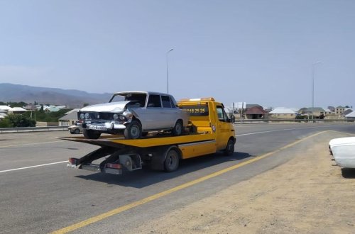 Göygöldə zəncirvari 3 avtomobil toqquşdu,yaralılar var- FOTO