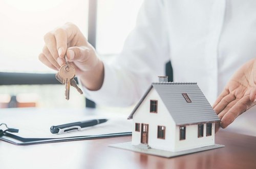 İpoteka və Kredit Zəmanət Fondunun dövriyyədə 1 milyard manatlıq istiqrazı var