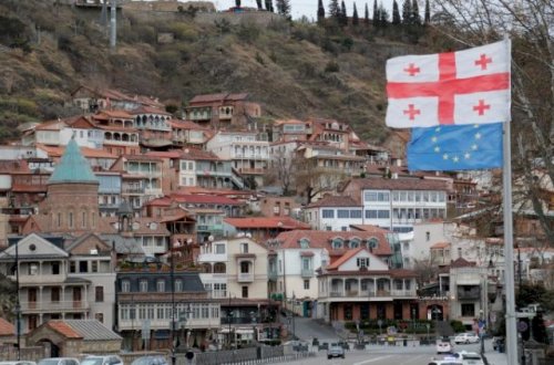 Gürcüstanda pandemiya ilə bağlı yeni qadağalar qüvvəyə mindi