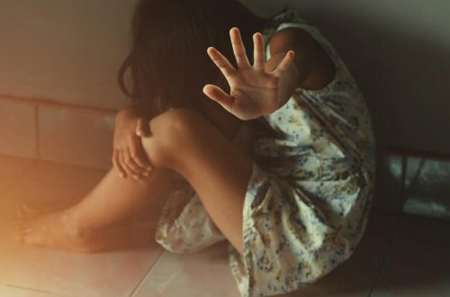 16 yaşlı qızını xəstəxanaya aparan ana öyrəndiklərindən şoka düşdü