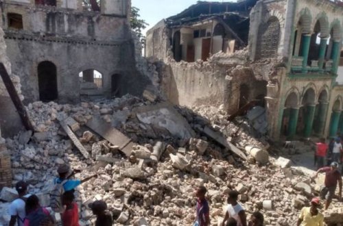 СМИ: Ущерб от землетрясения на Гаити оценивается в более чем 1 млрд долларов