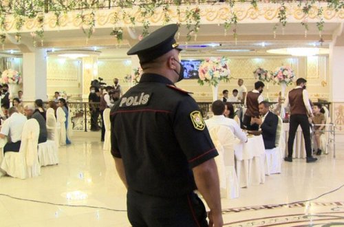 53 nəfər COVID-19 pasportu olmadığına görə şənliyə buraxılmayıb