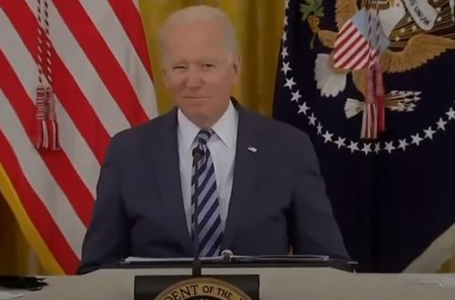 Bayden danışarkən mikrofonu söndürüldü - Video