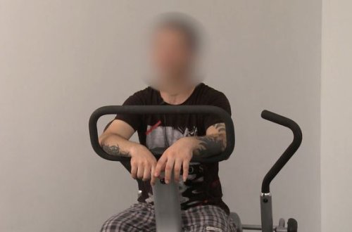 Ərəblərə narkotik əvəzinə quru ot satan şəxsin etirafları - VİDEO